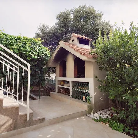 By The Sea Grebastica, Sibenik - 12588 Daire Baselovici