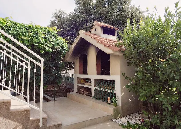 By The Sea Grebastica, Sibenik - 12588 Daire Baselovici